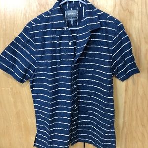 Bonobos navy blue striped short sleeve button-down